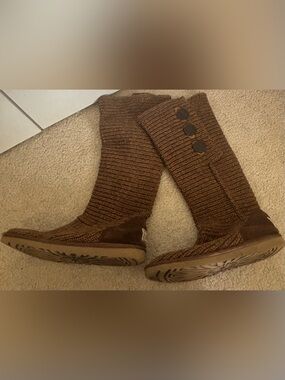 Women's Size 9 UGG Classic Candy Light Brown Tall Knit Boots